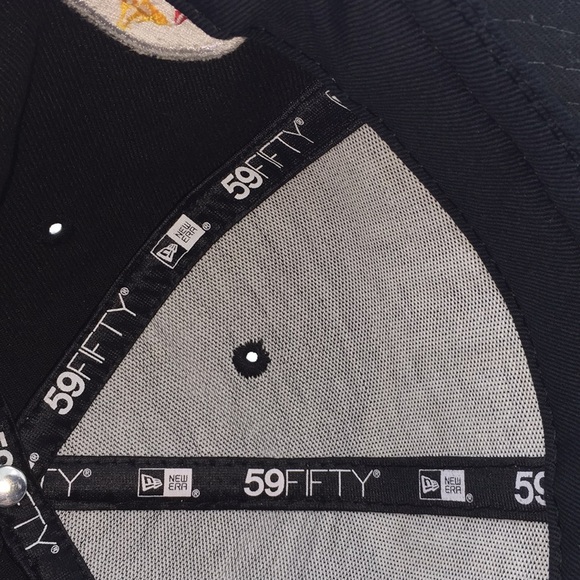 Pittsburgh Steelers NFL Black White Hat Baseball Cap 7 3/8 New Era - Picture 10 of 16